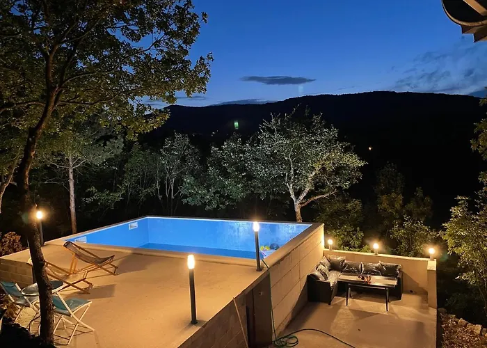 بيت للعطل House Dunamis