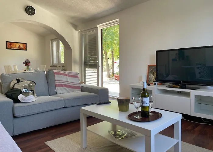 بيت للعطل House Dunamis